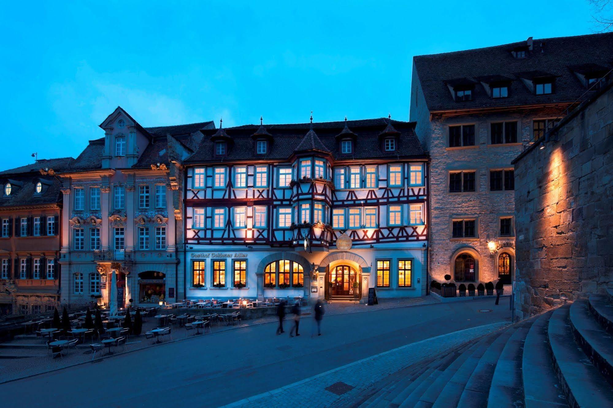 Stadt-Gut-Hotel Gasthof Goldener Adler ชเวบิชฮัลล์ ภายนอก รูปภาพ